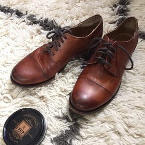 Frye Erin Oxford